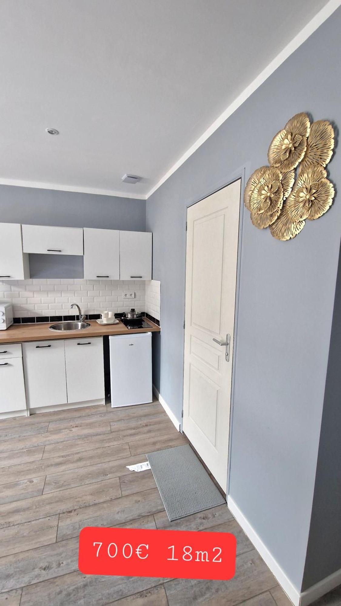 Appartement Hypercentre วาลองเซียนส์ ภายนอก รูปภาพ